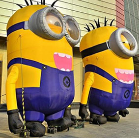 卡通小黃人充氣模型