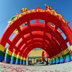 龍鳳六聯(lián)拱門(mén)